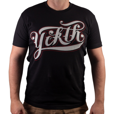 Luxury Hustle Wear 'YCKTH' Camiseta Manga Corta Negra/Blanco/Roja