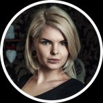 Artista Patrocinado del Mes – Sandra Daukshta